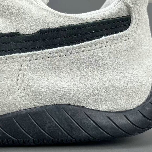 Puma Black And White Thin-Soled Low-Top Sneakers - Picture 6 of 11